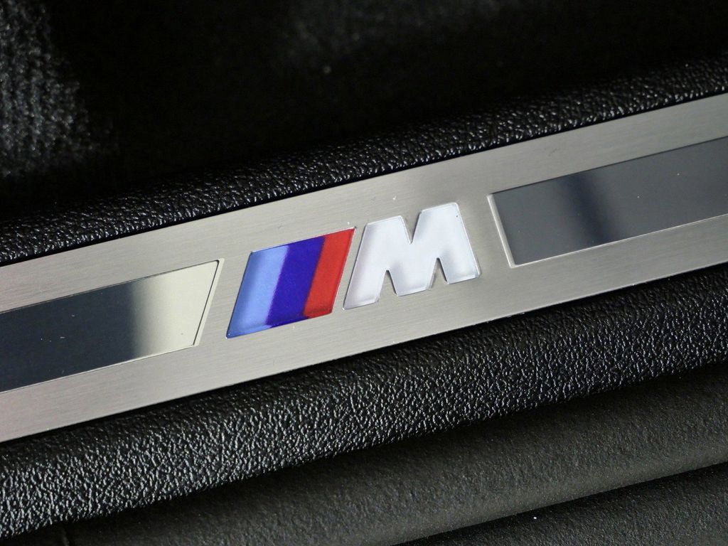 Thumbnail: 2026 BMW X5 - 29