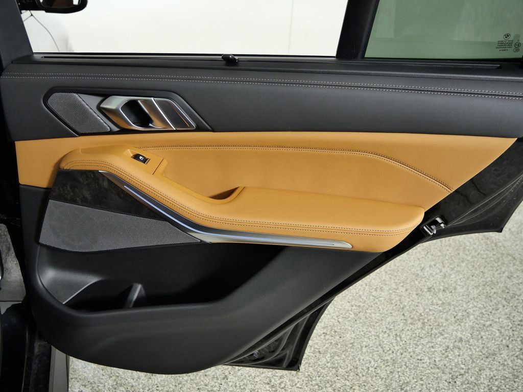 Thumbnail: 2026 BMW X5 - 30
