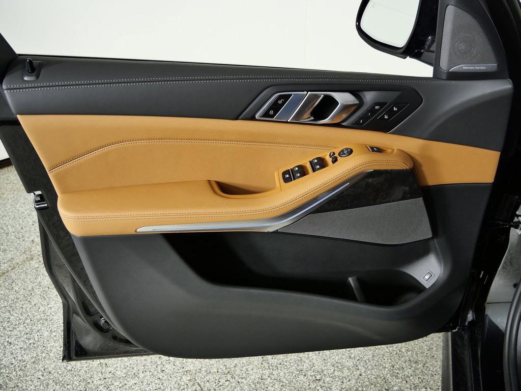 Thumbnail: 2026 BMW X5 - 36