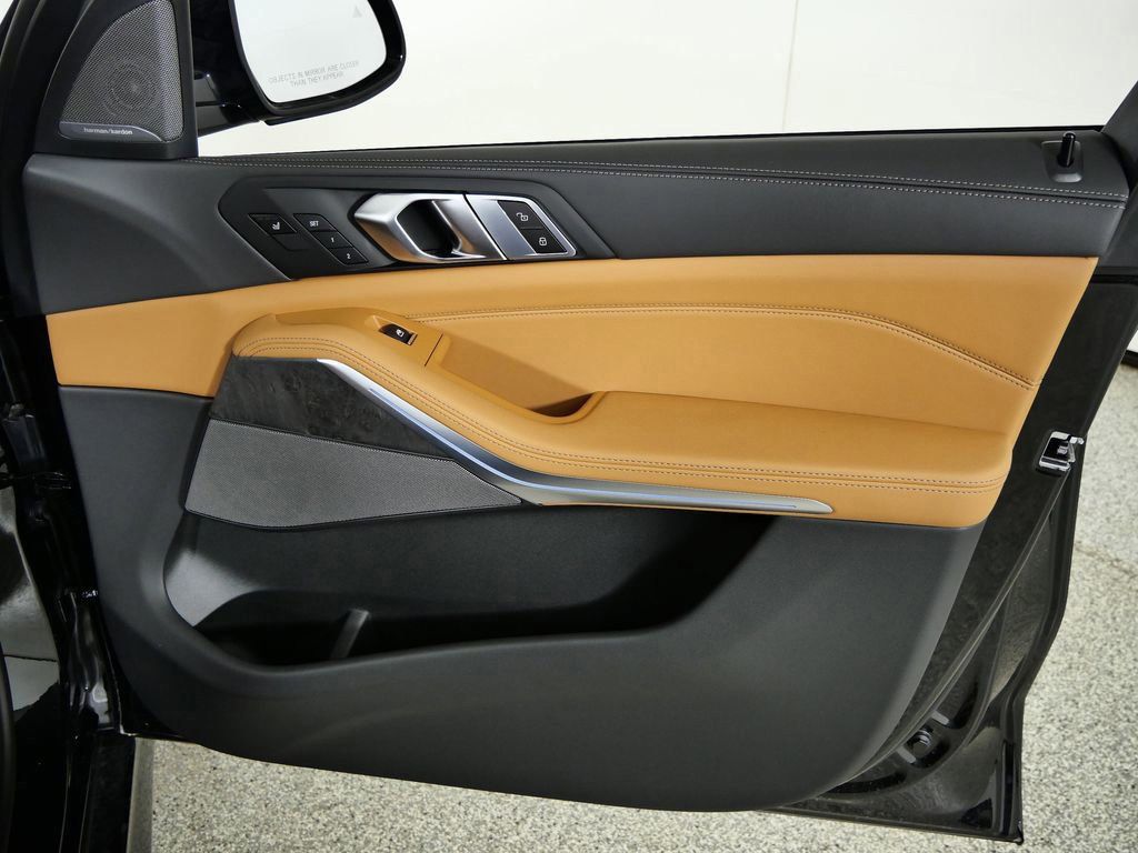 Thumbnail: 2026 BMW X5 - 26