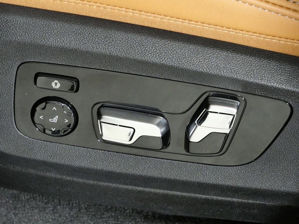 Thumbnail: 2026 BMW X5 - 40