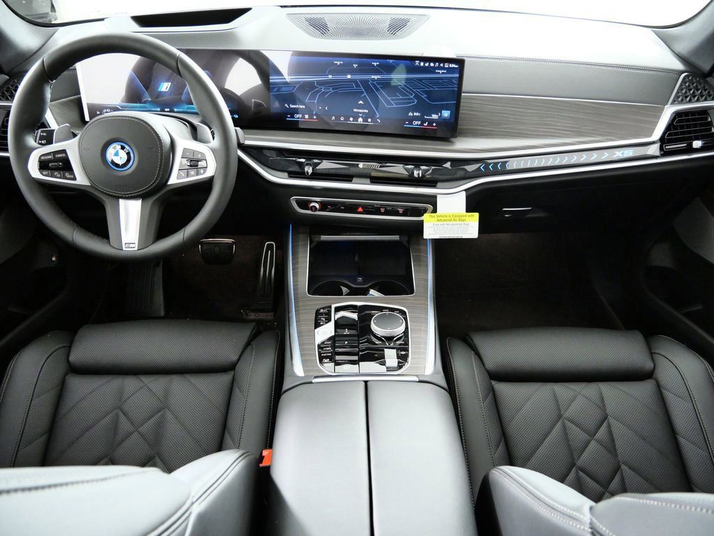 Thumbnail: 2026 BMW X5 - 2