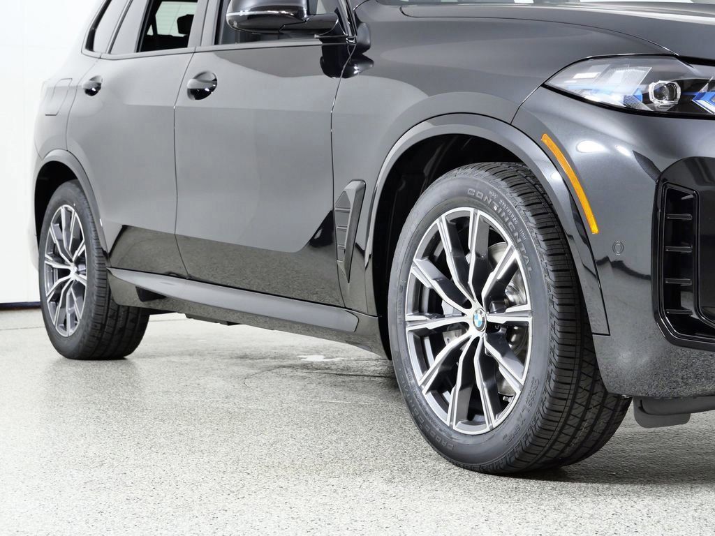 Thumbnail: 2026 BMW X5 - 9