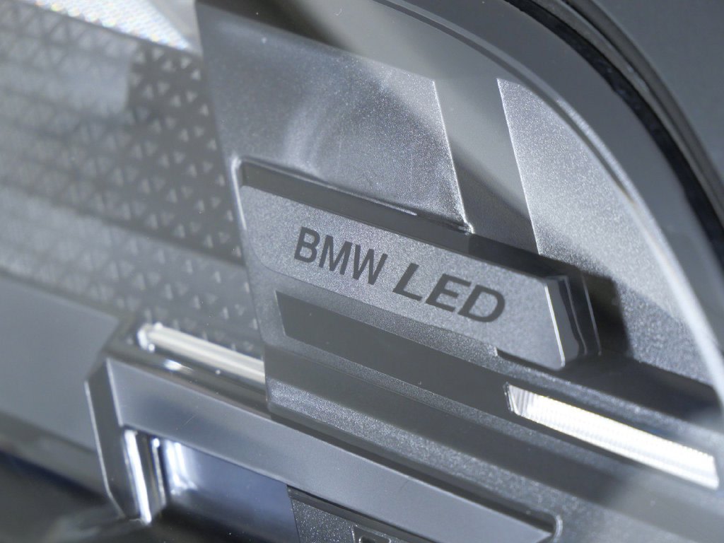 Thumbnail: 2026 BMW X5 - 7