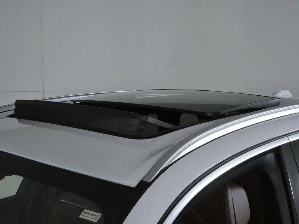 Thumbnail: 2026 BMW X5 - 26