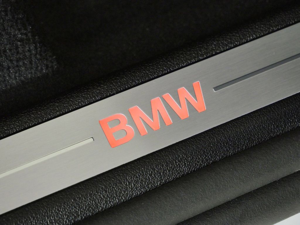 Thumbnail: 2026 BMW X5 - 30