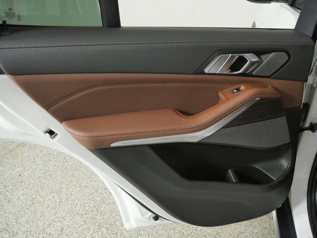 Thumbnail: 2026 BMW X5 - 36
