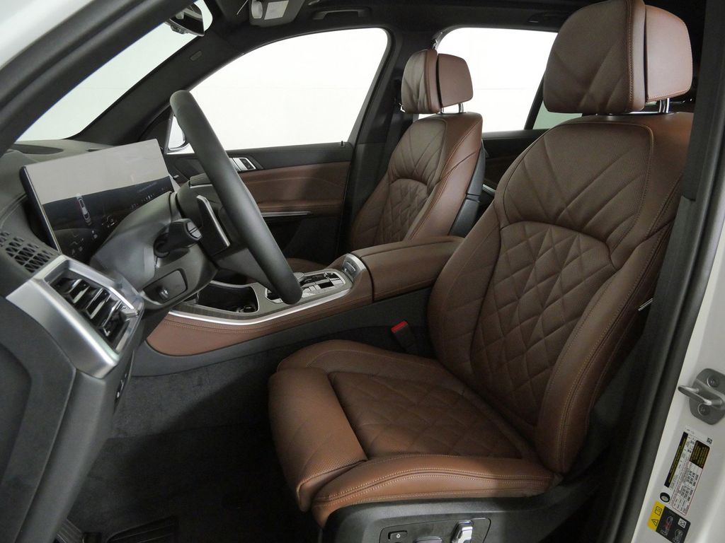 Thumbnail: 2026 BMW X5 - 41