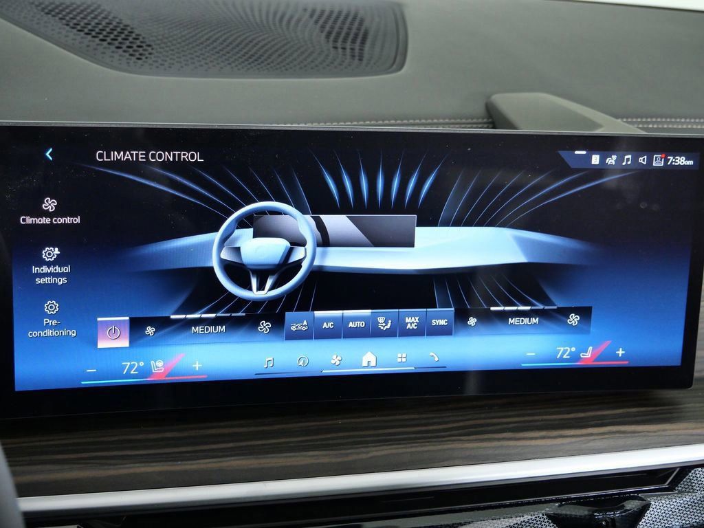 Thumbnail: 2026 BMW X5 - 16