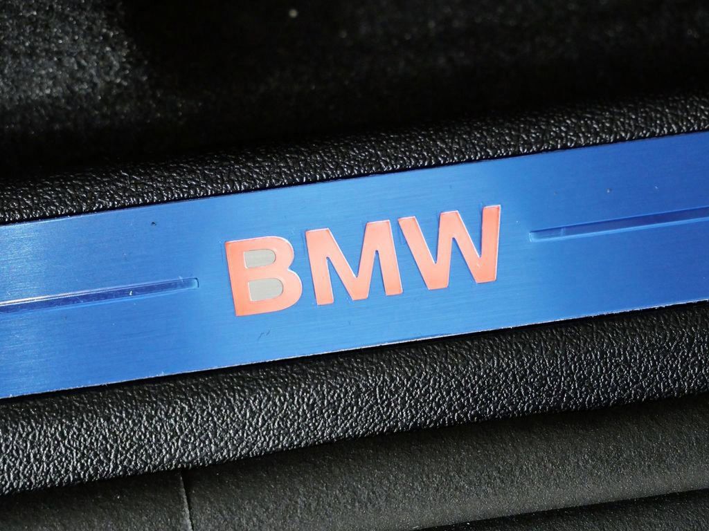Thumbnail: 2026 BMW X5 - 17