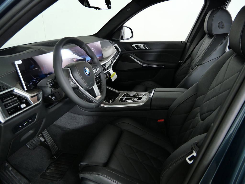 Thumbnail: 2026 BMW X5 - 37