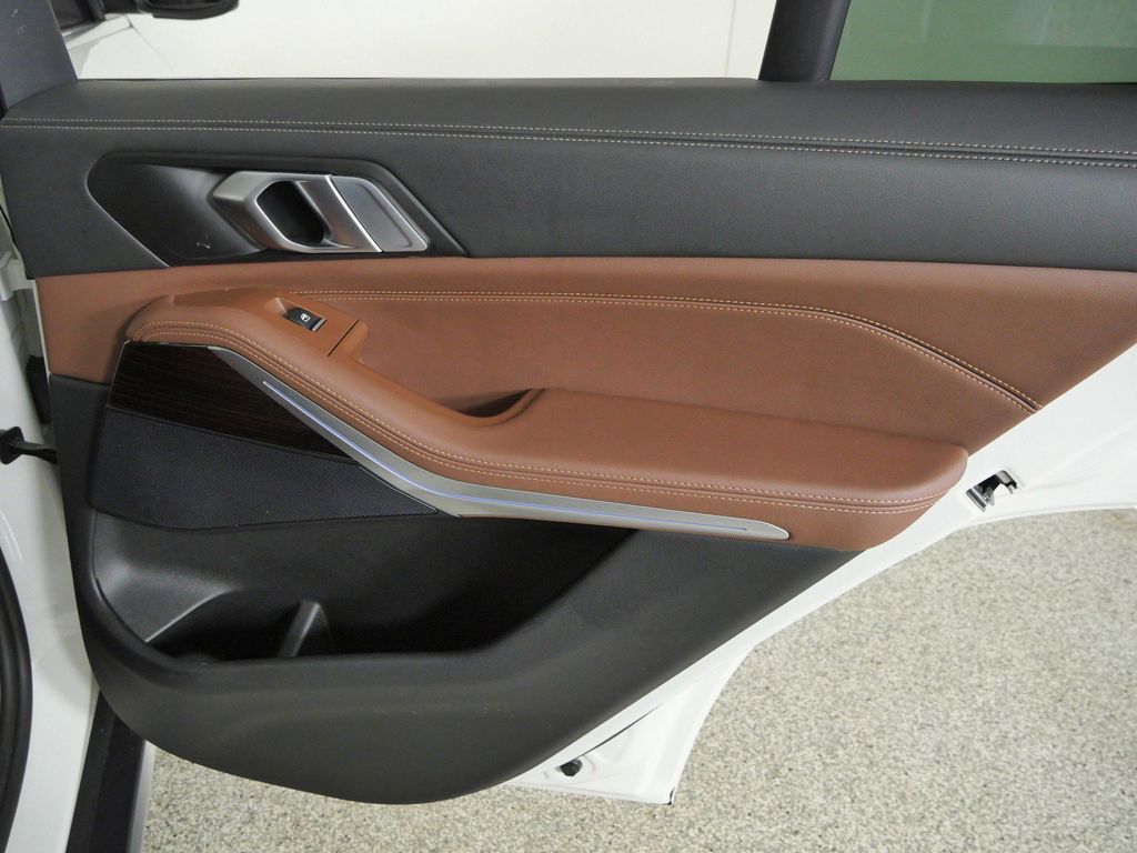 Thumbnail: 2025 BMW X5 - 30