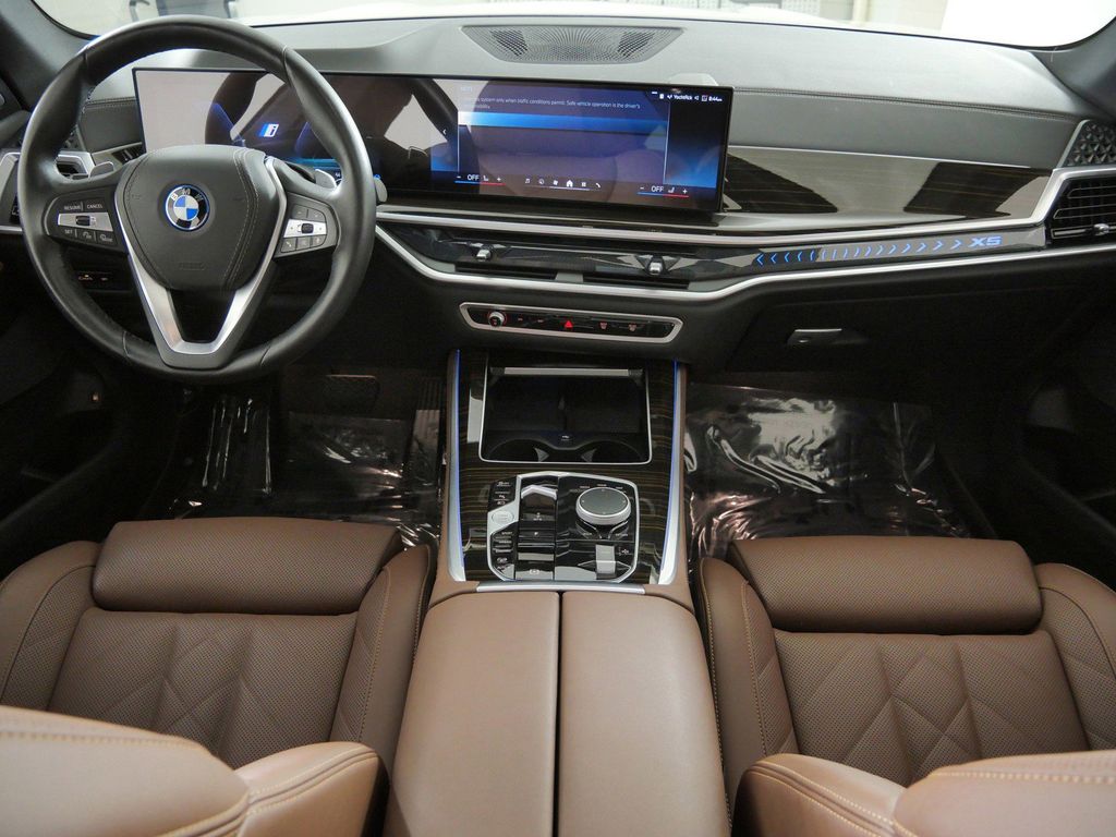Thumbnail: 2025 BMW X5 - 2