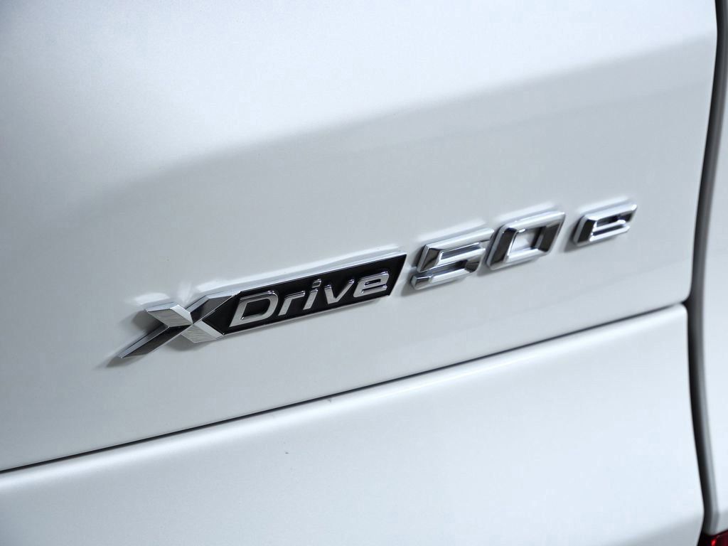 Thumbnail: 2026 BMW X5 - 20