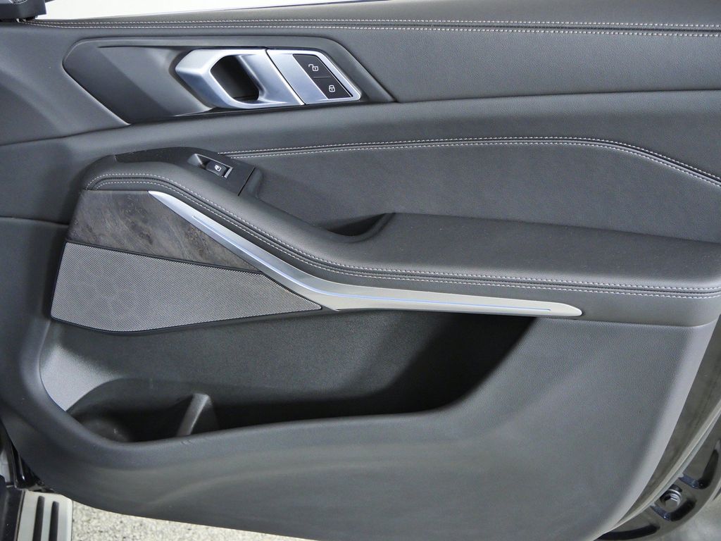 Thumbnail: 2025 BMW X5 - 29