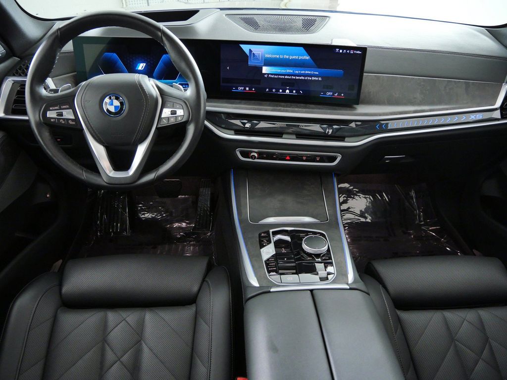 Thumbnail: 2025 BMW X5 - 2