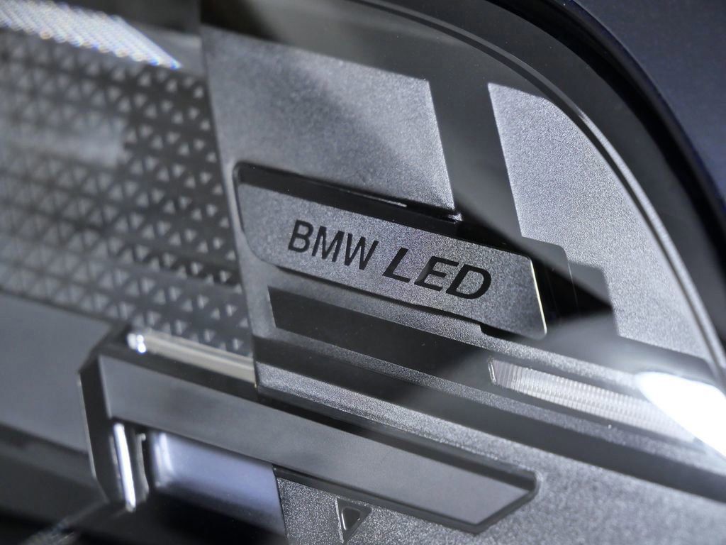Thumbnail: 2026 BMW X5 - 7