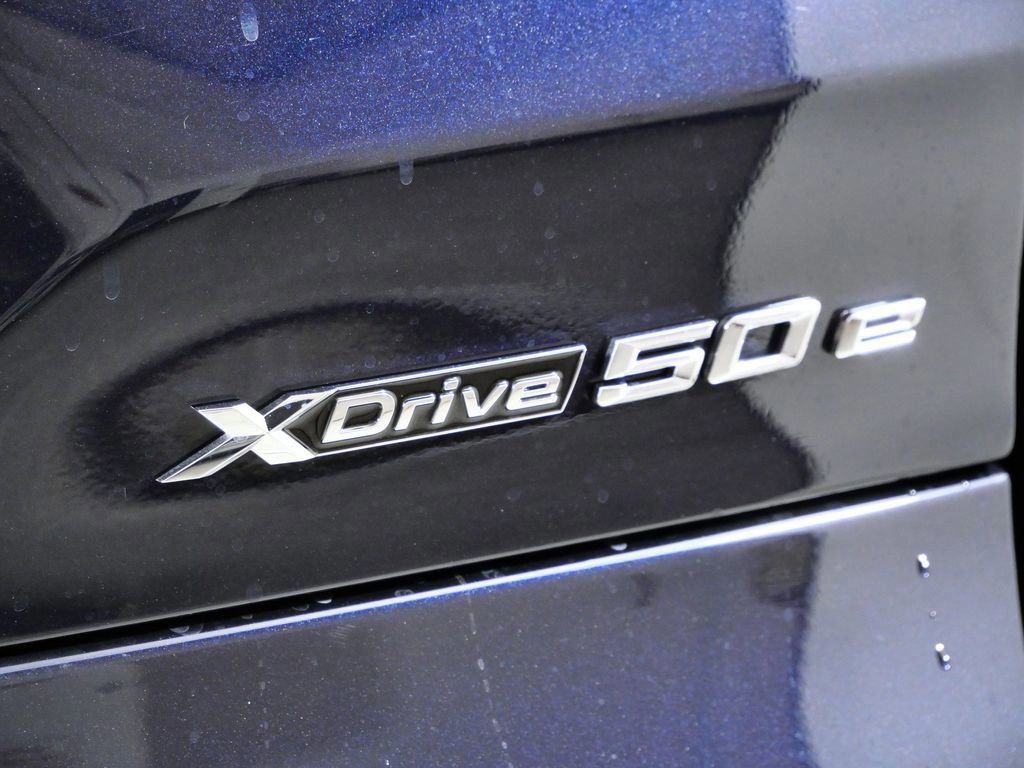 Thumbnail: 2026 BMW X5 - 22