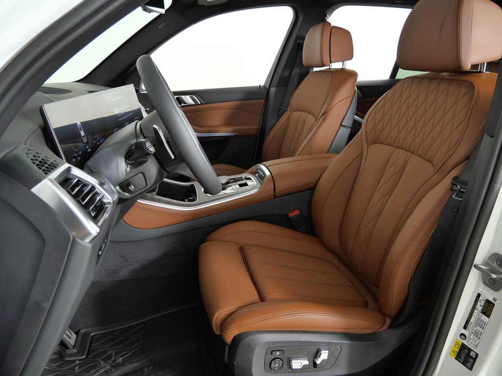 Thumbnail: 2026 BMW X5 - 41