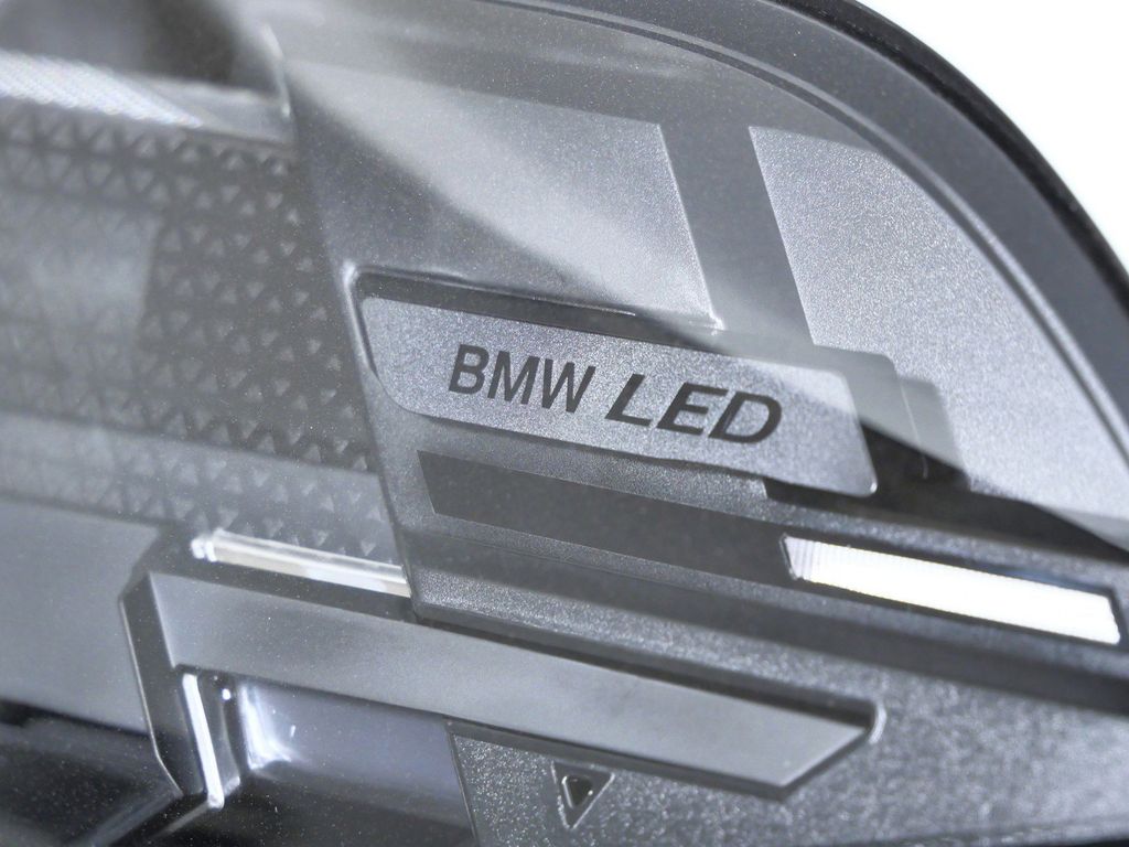 Thumbnail: 2026 BMW X5 - 7
