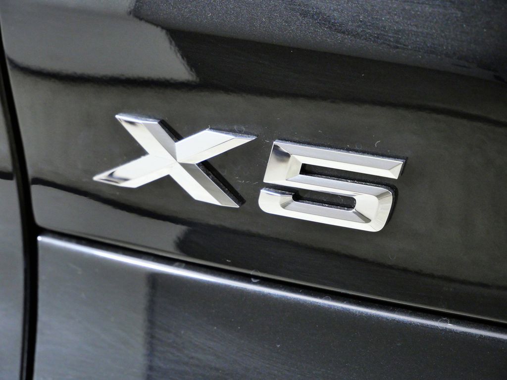 Thumbnail: 2026 BMW X5 - 23