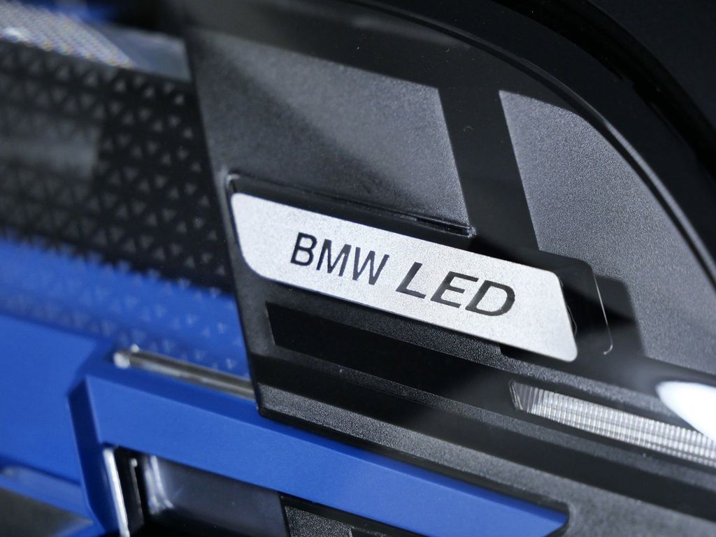 Thumbnail: 2026 BMW X5 - 7