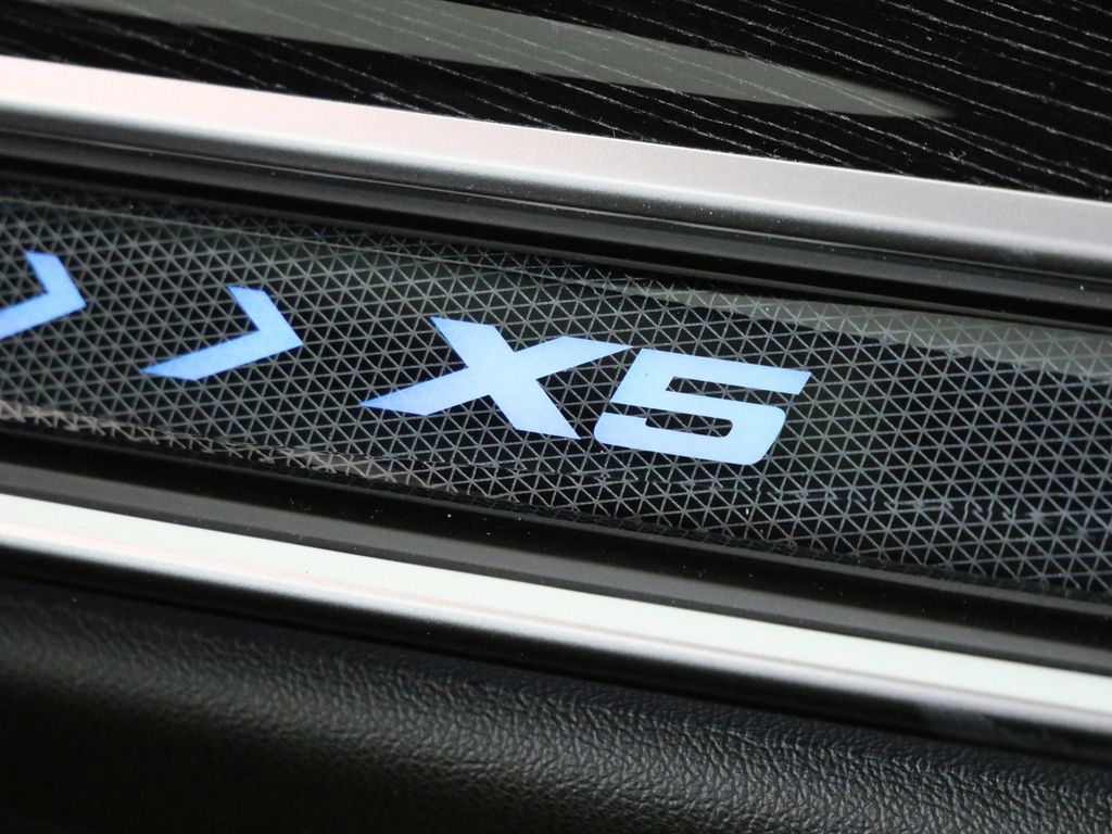 Thumbnail: 2026 BMW X5 - 31