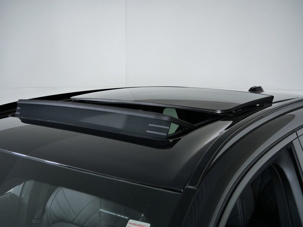 Thumbnail: 2026 BMW X5 - 27