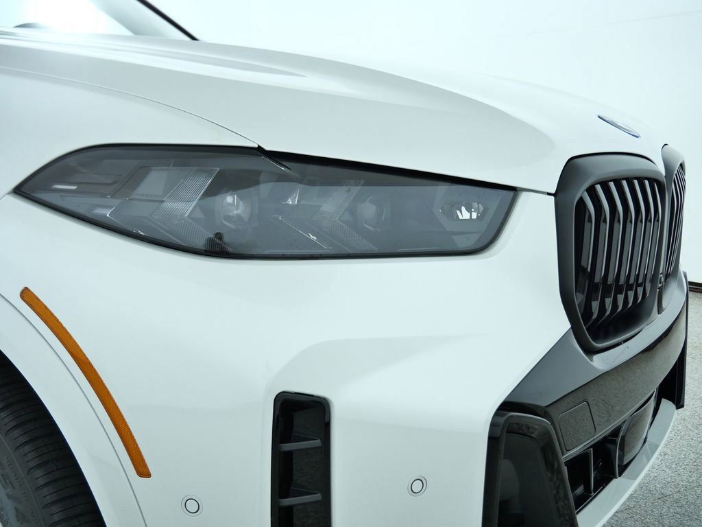 Thumbnail: 2026 BMW X5 - 22