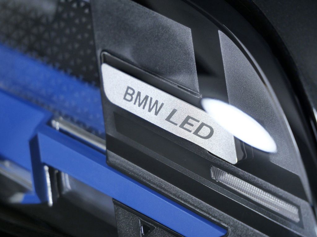 Thumbnail: 2026 BMW X5 - 7