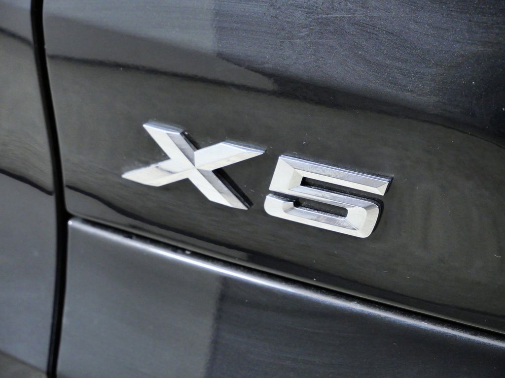 Thumbnail: 2026 BMW X5 - 23