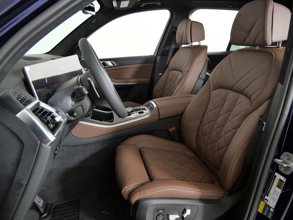 Thumbnail: 2026 BMW X5 - 41