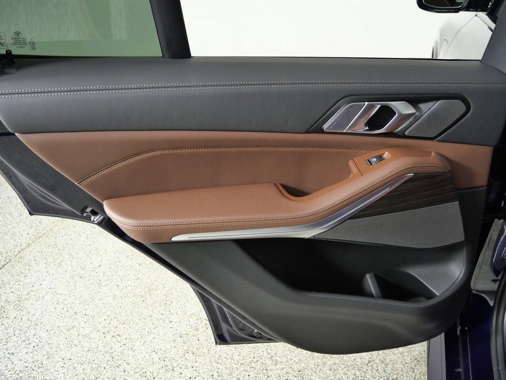 Thumbnail: 2026 BMW X5 - 36