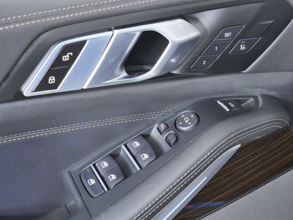 Thumbnail: 2026 BMW X5 - 42