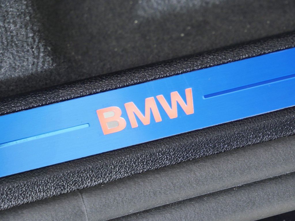 Thumbnail: 2026 BMW X5 - 30