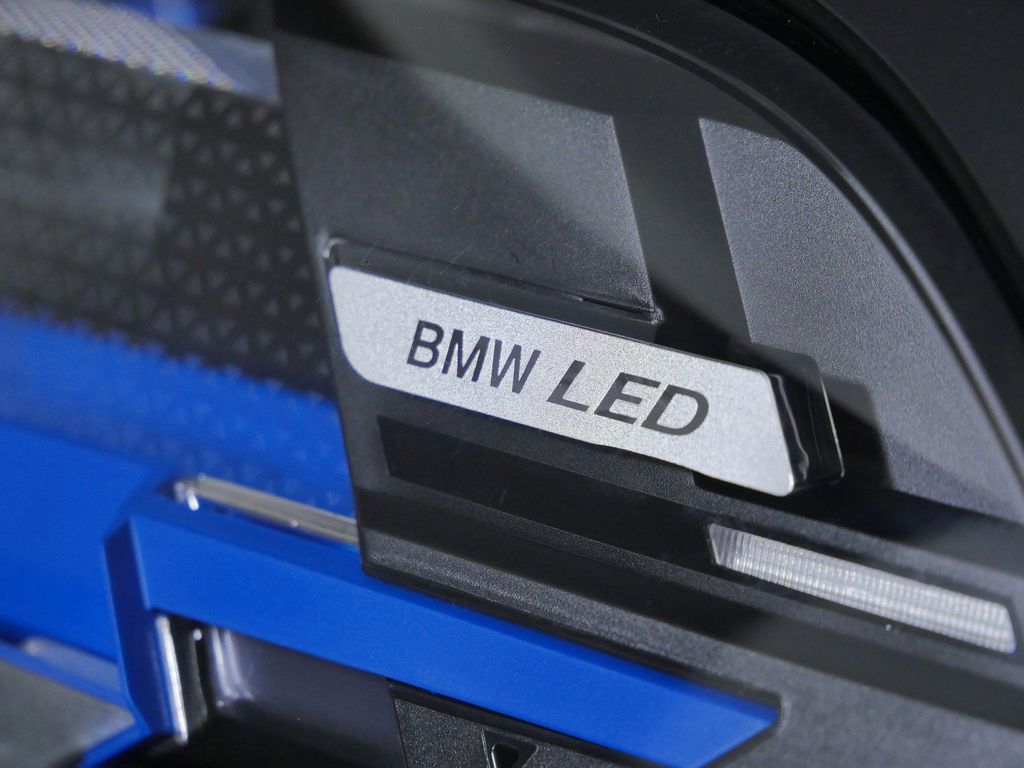 Thumbnail: 2026 BMW X5 - 7