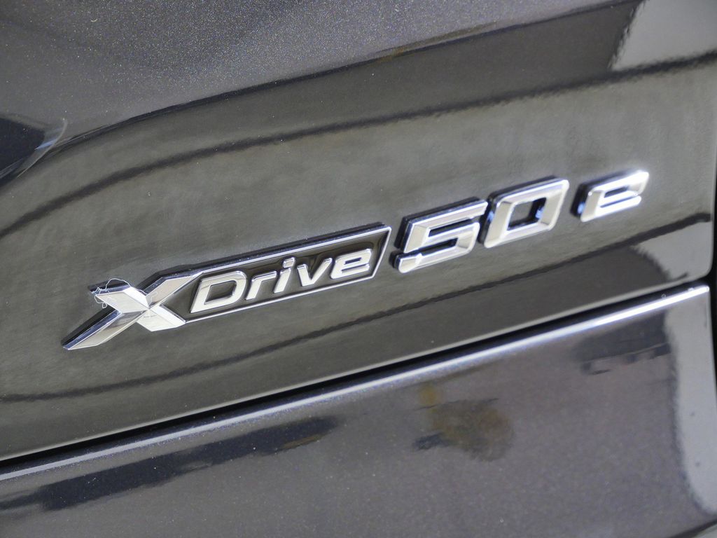 Thumbnail: 2026 BMW X5 - 22
