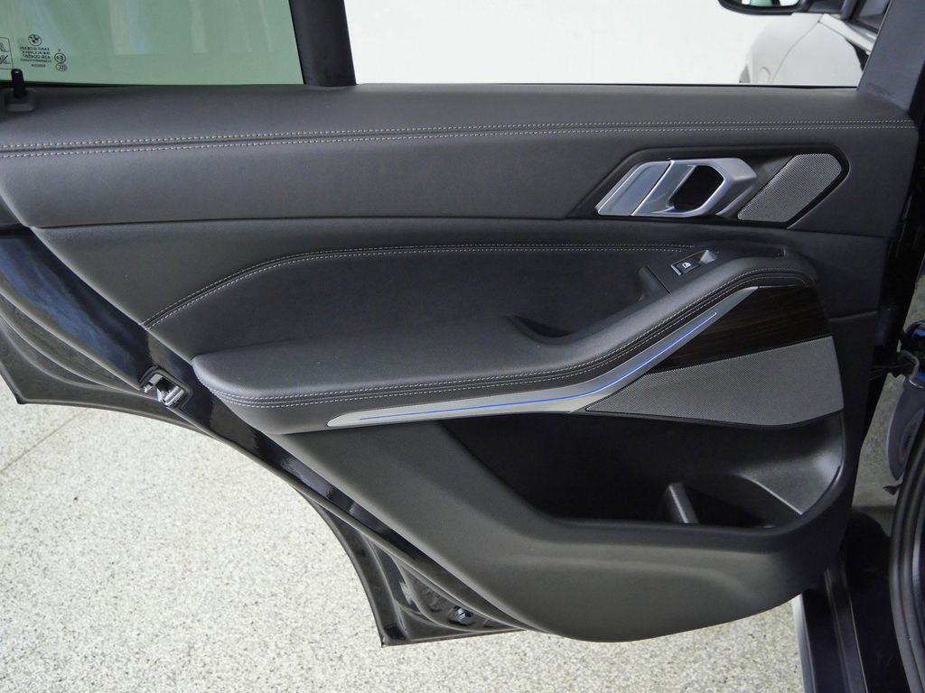Thumbnail: 2026 BMW X5 - 36