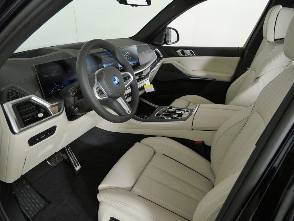 Thumbnail: 2026 BMW X5 - 40