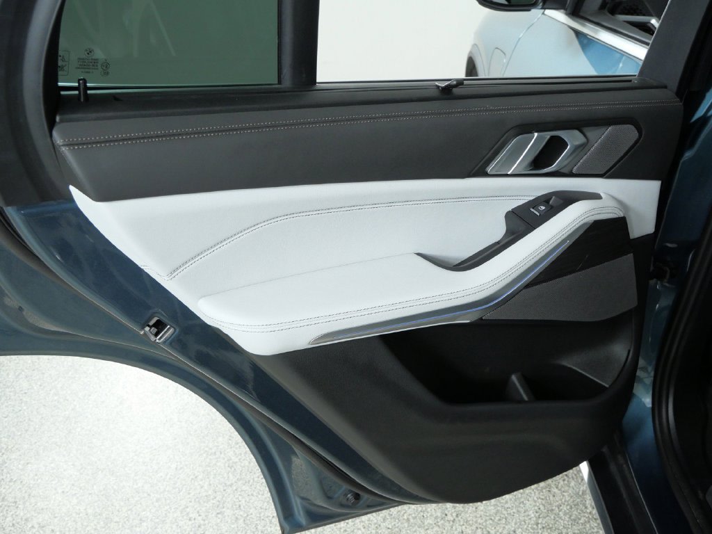 Thumbnail: 2024 BMW X5 - 37