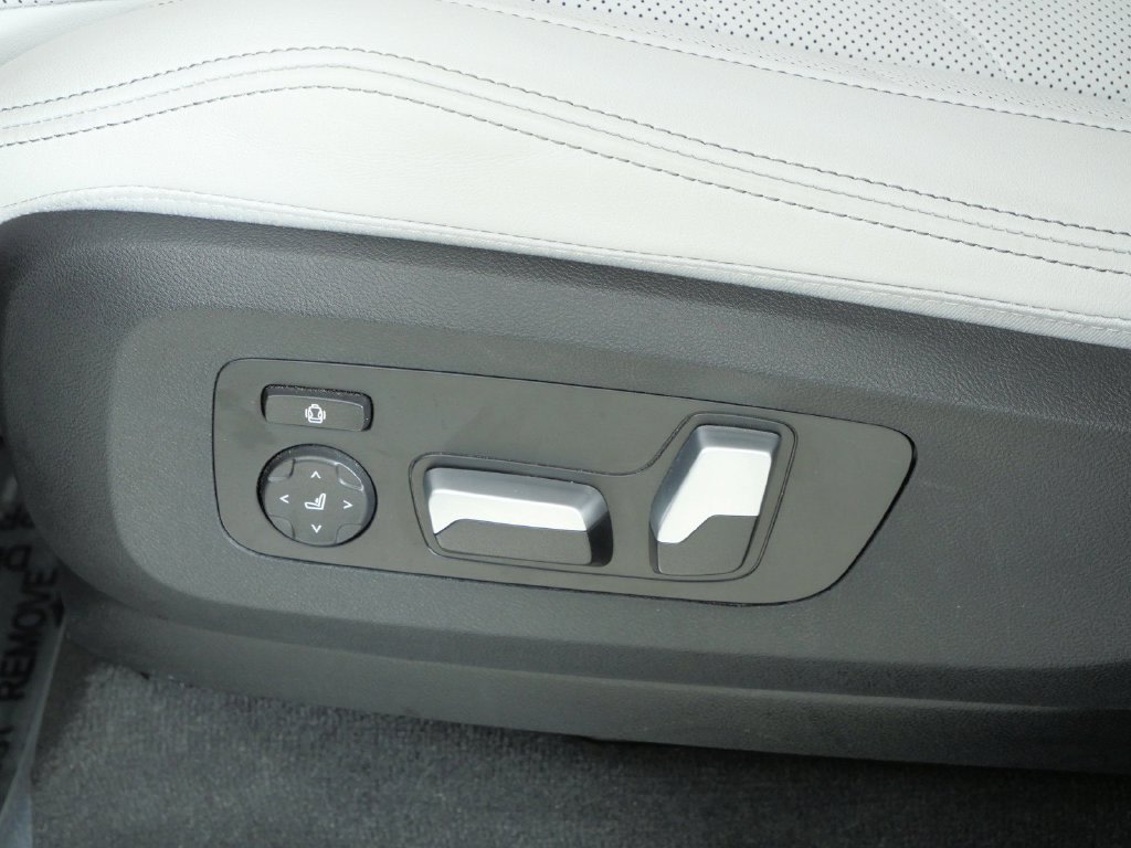 Thumbnail: 2024 BMW X5 - 44