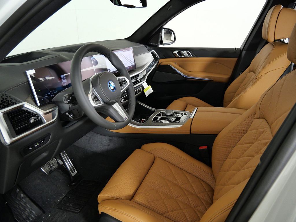 Thumbnail: 2026 BMW X5 - 40