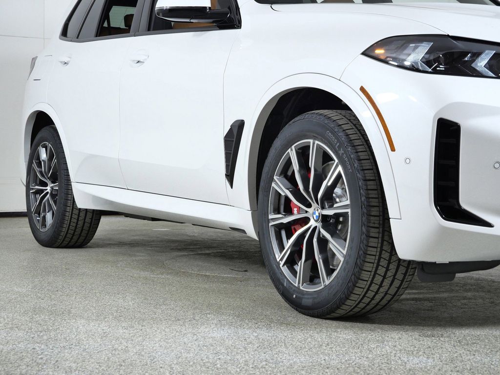 Thumbnail: 2026 BMW X5 - 8