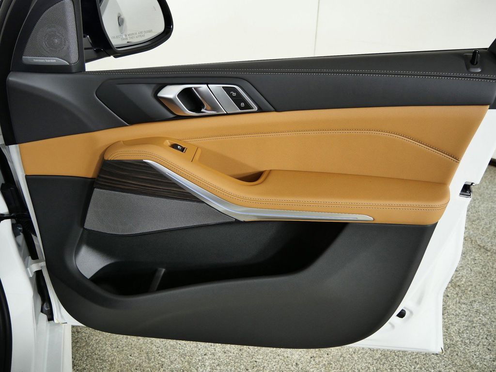 Thumbnail: 2026 BMW X5 - 28