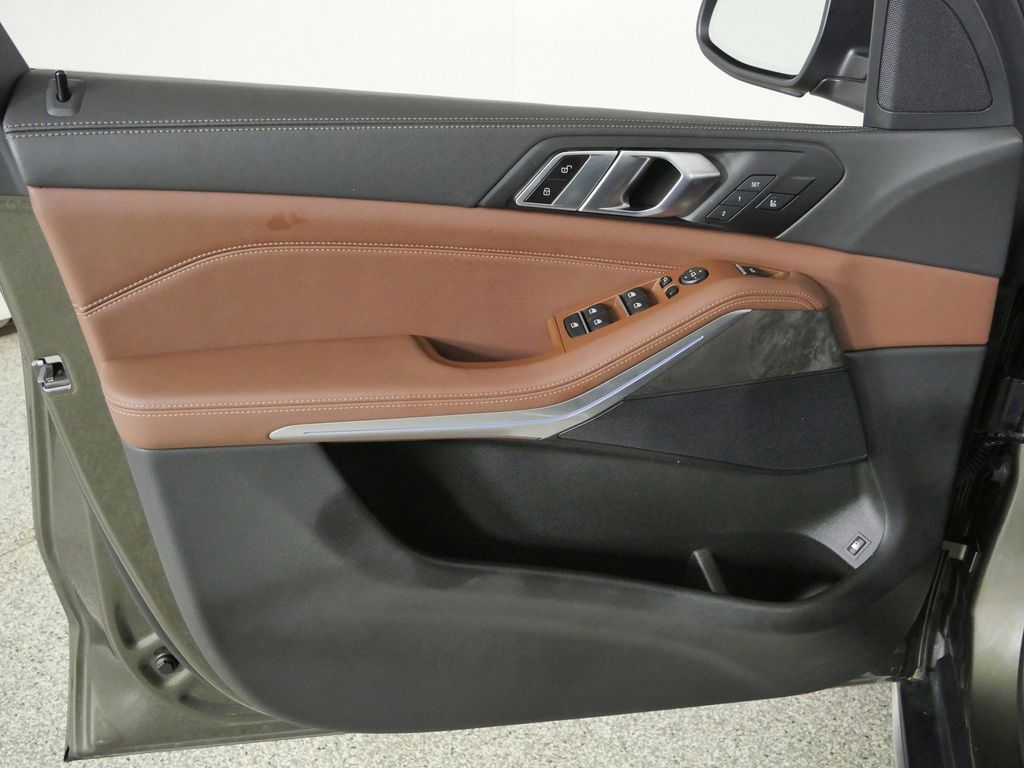 Thumbnail: 2024 BMW X5 - 37