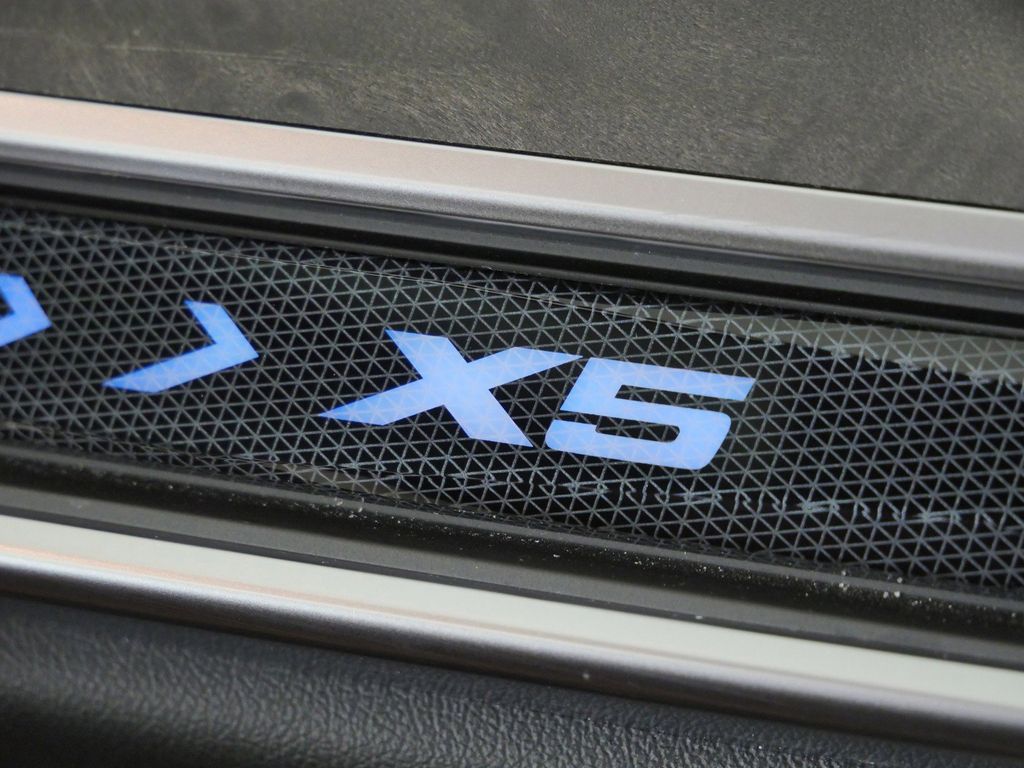 Thumbnail: 2024 BMW X5 - 29