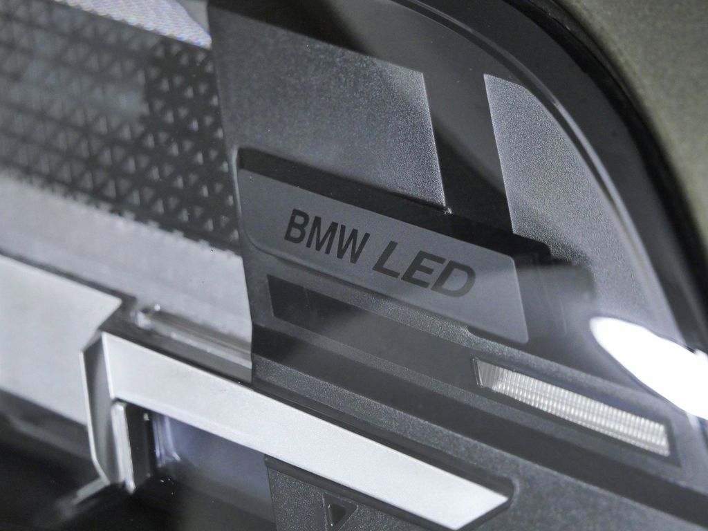 Thumbnail: 2024 BMW X5 - 7