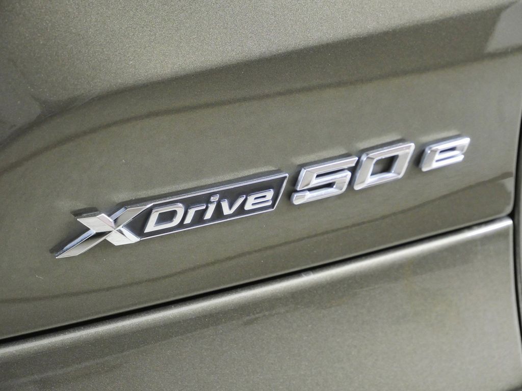 Thumbnail: 2024 BMW X5 - 21