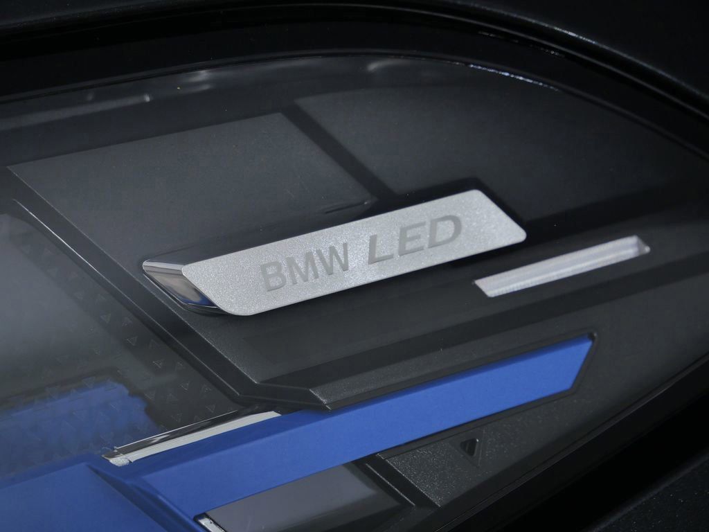 Thumbnail: 2026 BMW X5 - 7