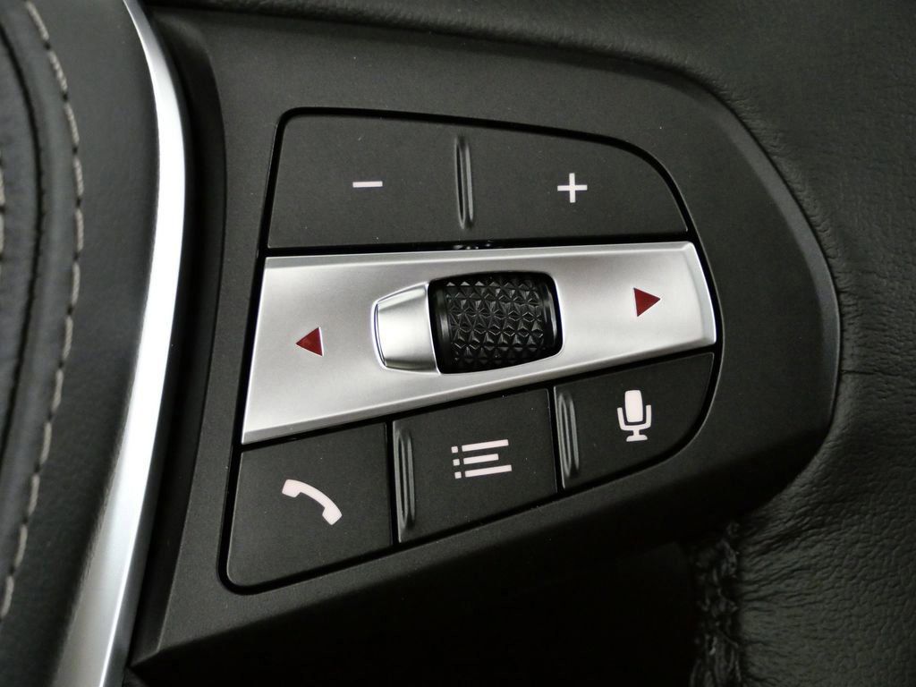 Thumbnail: 2026 BMW X5 - 45